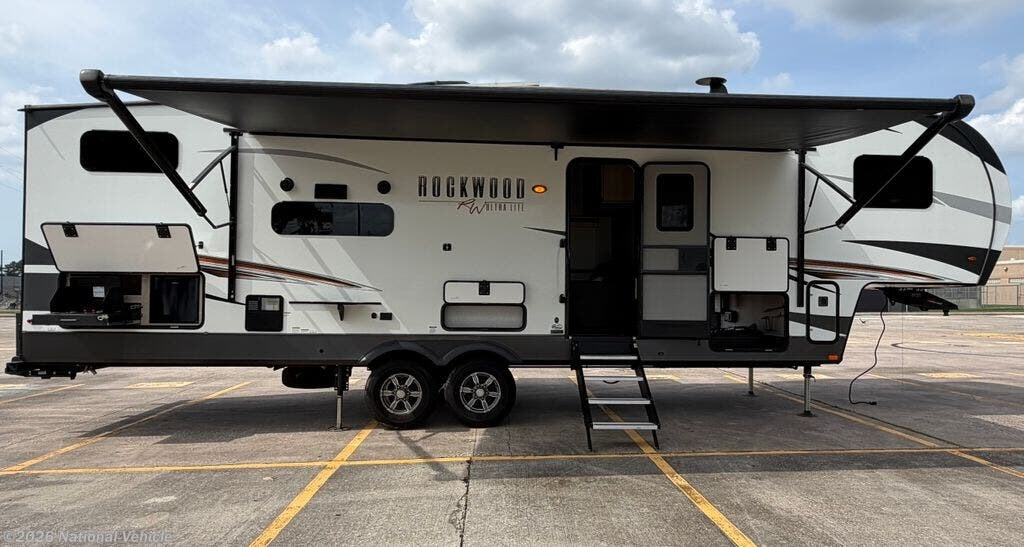2022 Forest River Rockwood Ultra Lite 2891BH - Used Fifth Wheel For Sale by National Vehicle in Spring, Texas