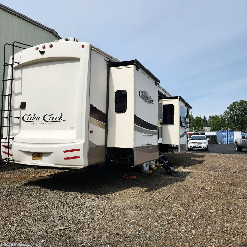 2018 Forest River Cedar Creek Hathaway 38FLX - Used Fifth Wheel For Sale by National Vehicle in Salem, Oregon