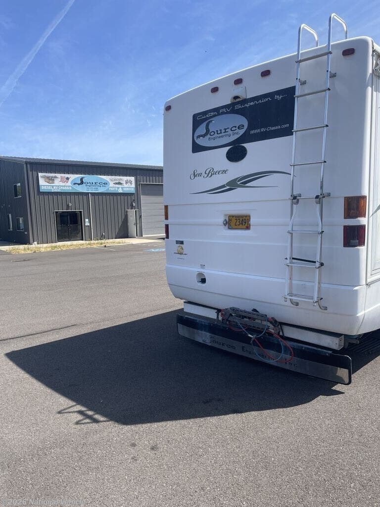 2003 National RV Sea Breeze 1311 - Used Class A For Sale by National Vehicle in Veneta, Oregon