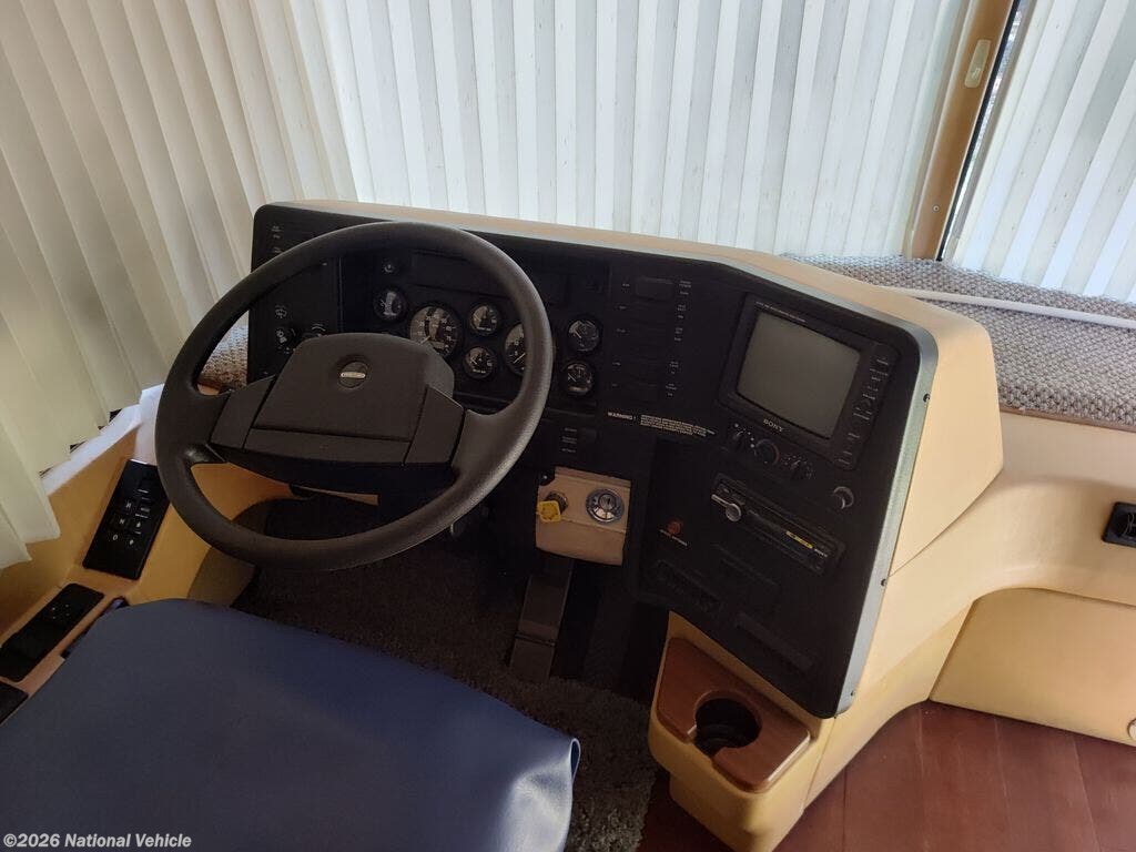 2001 Journey DL 36GD by Winnebago from National Vehicle in Toccoa, Georgia