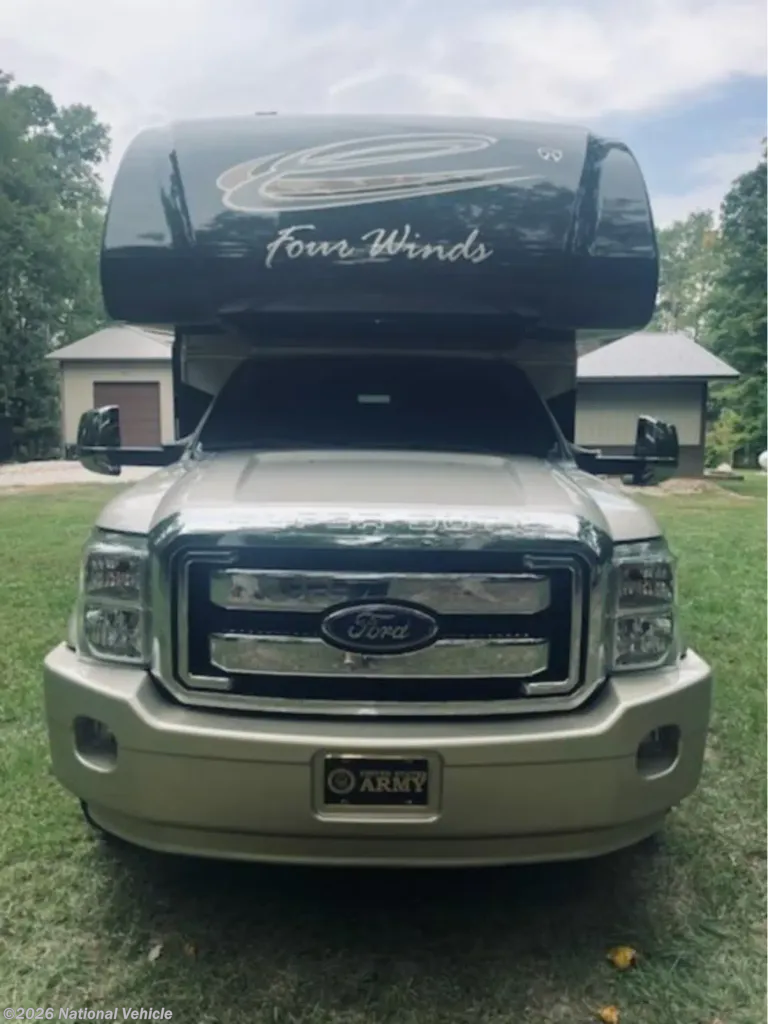 2015 Four Winds 35SK by Thor Motor Coach from National Vehicle in Darlington, Indiana