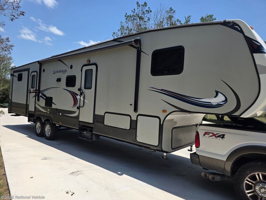 2016 CrossRoads Longhorn Rezerve 36DB - Used Fifth Wheel For Sale by National Vehicle in Kerrville, Texas