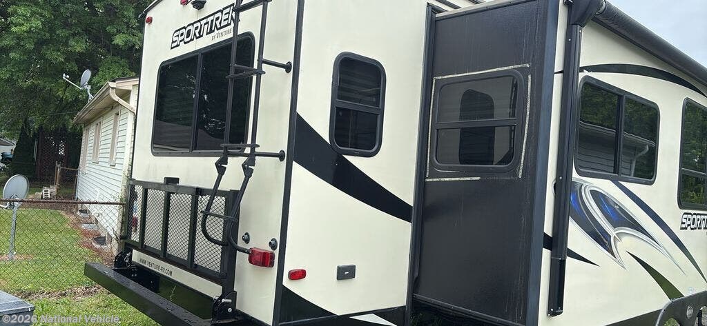 Used 2018 Venture Sporttrek 290VIK available in Youngstown, Ohio