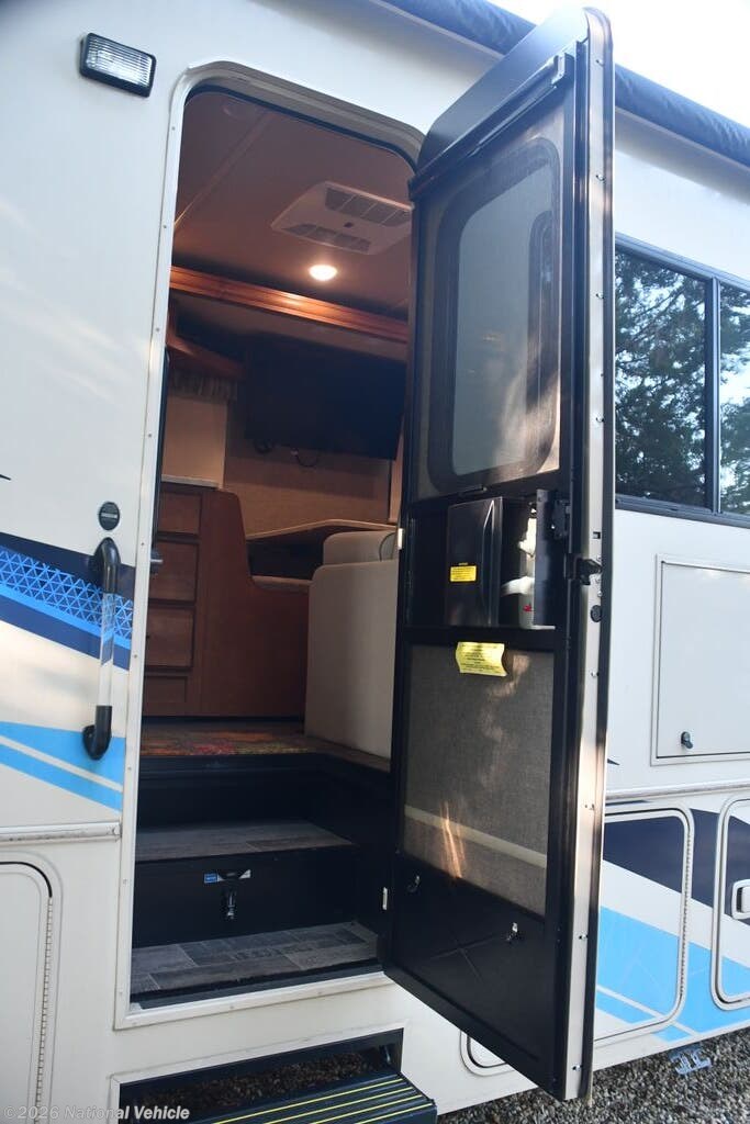 2020 Sunstar 27PE by Winnebago from National Vehicle in Sea Girt, New Jersey
