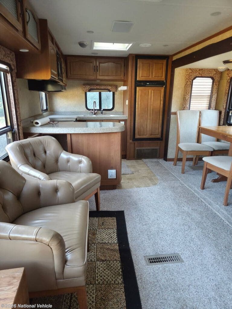 2010 Travel Trailer 283TS by Komfort from National Vehicle in Estacada, Oregon