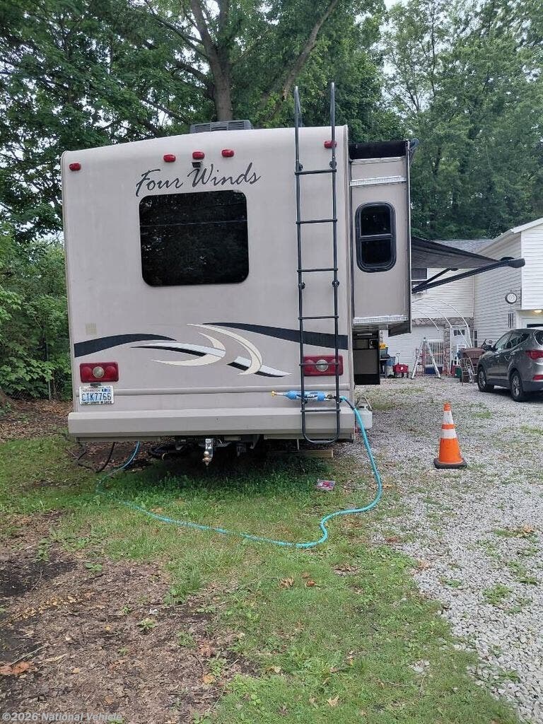 2014 Thor Motor Coach Four Winds 35SK - Used Class C For Sale by National Vehicle in Akron, Ohio