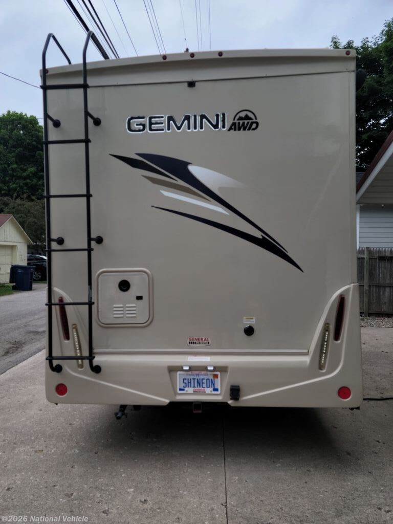 2021 Gemini 23TW by Thor Motor Coach from National Vehicle in Traverse City, Michigan