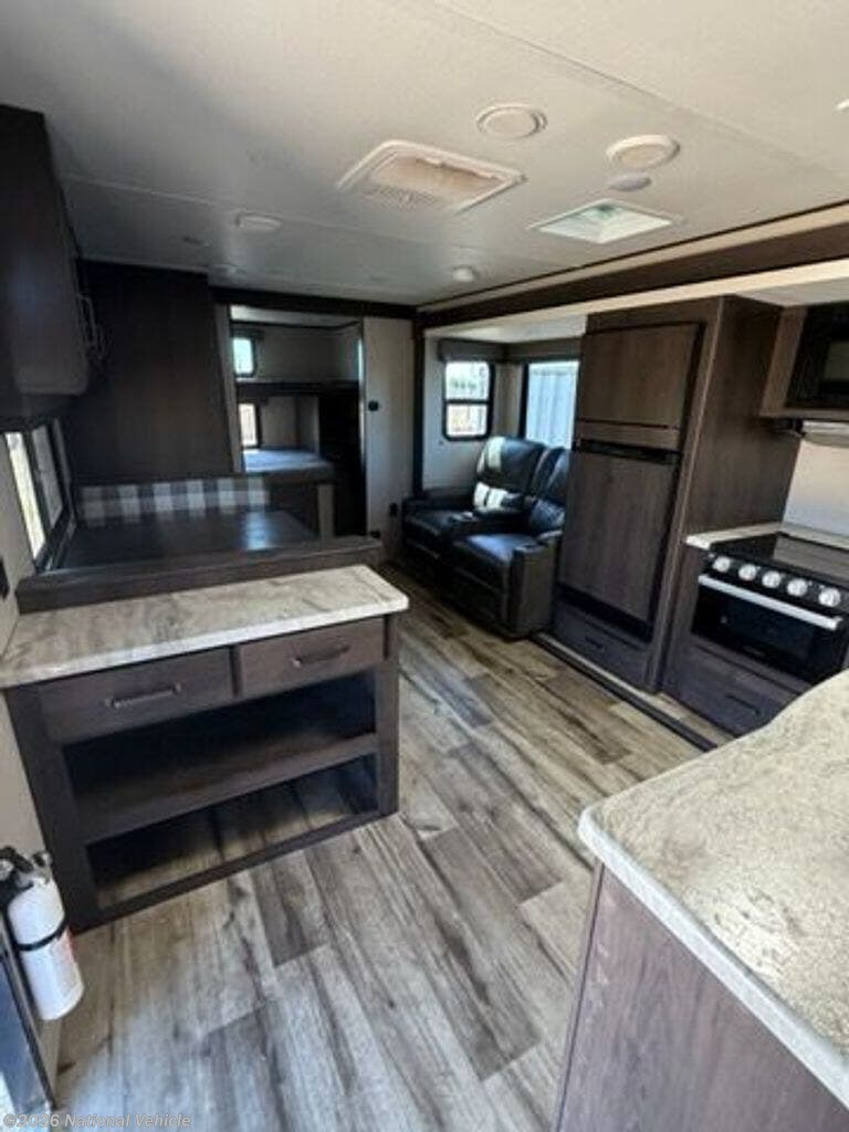 2023 Grand Design Transcend Xplor 297QB - Used Travel Trailer For Sale by National Vehicle in Brentwood, California