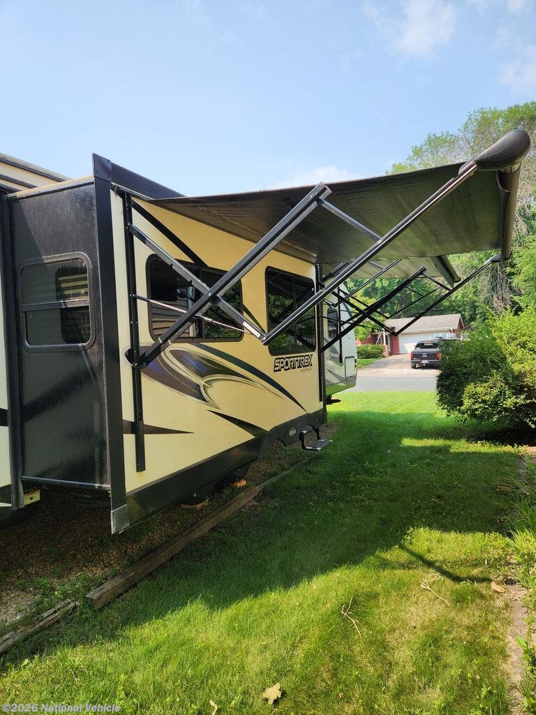 2018 Venture Sporttrek 290VIK - Used Travel Trailer For Sale by National Vehicle in Shakopee, Minnesota