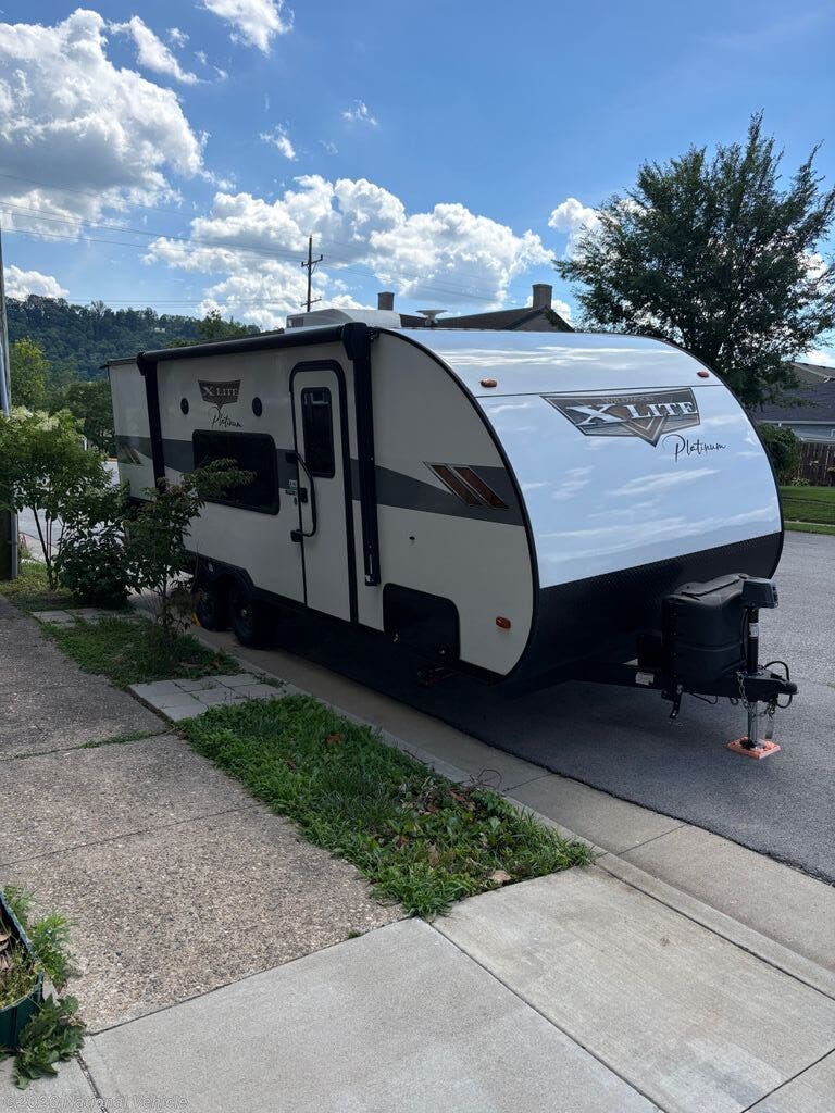 2023 Forest River Wildwood X-Lite 19DBXL - Used Travel Trailer For Sale by National Vehicle in Madison, Indiana