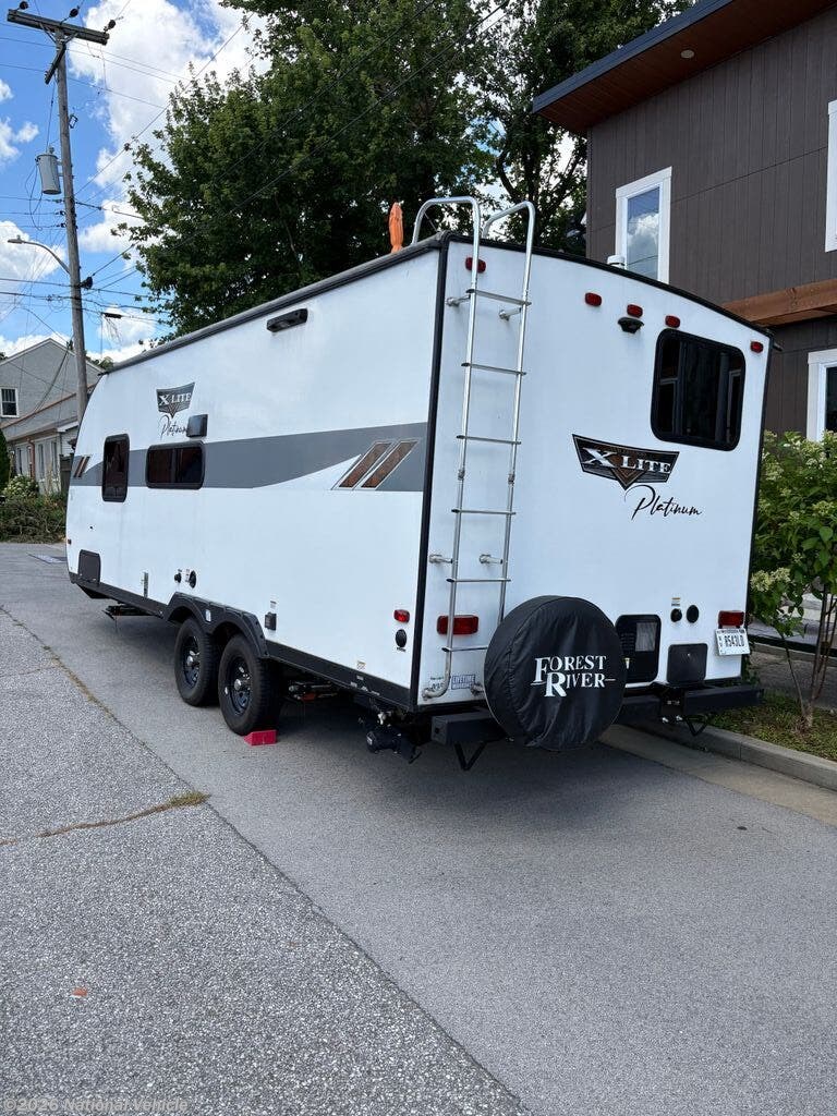 2023 Wildwood X-Lite 19DBXL by Forest River from National Vehicle in Madison, Indiana