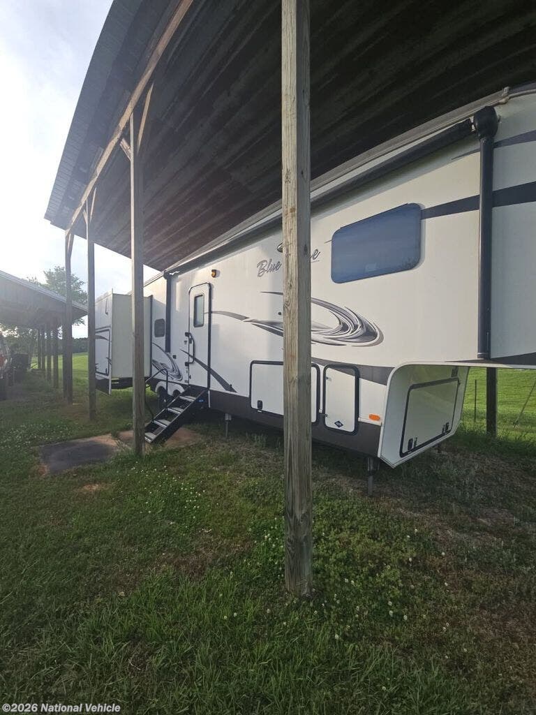 2016 Forest River Blue Ridge Cabin 3125RT - Used Fifth Wheel For Sale by National Vehicle in Dubach, Louisiana