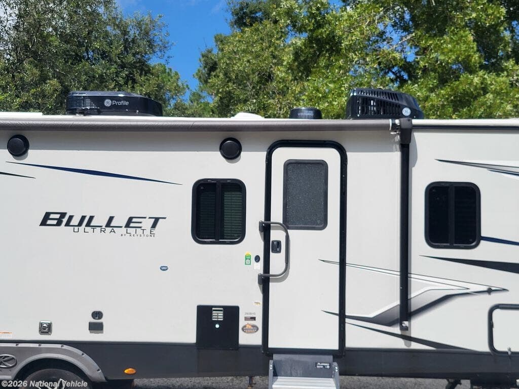 2023 Keystone Bullet Ultra Lite 290BHS - Used Travel Trailer For Sale by National Vehicle in Deltona, Florida