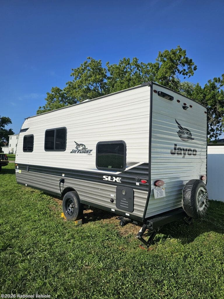 2024 Jayco Jay Flight SLX 174BH - Used Travel Trailer For Sale by National Vehicle in Beatrice, Nebraska