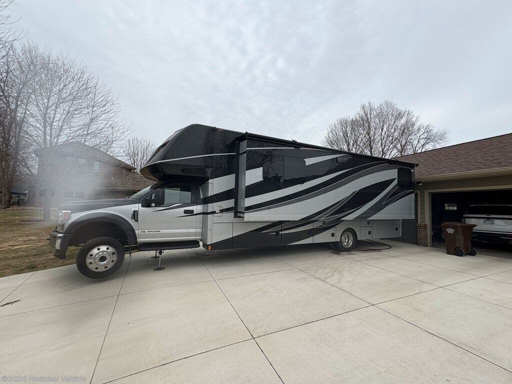 2020 Renegade RV Veracruz 35FWS - Used Class C For Sale by National Vehicle in Prior Lake, Minnesota