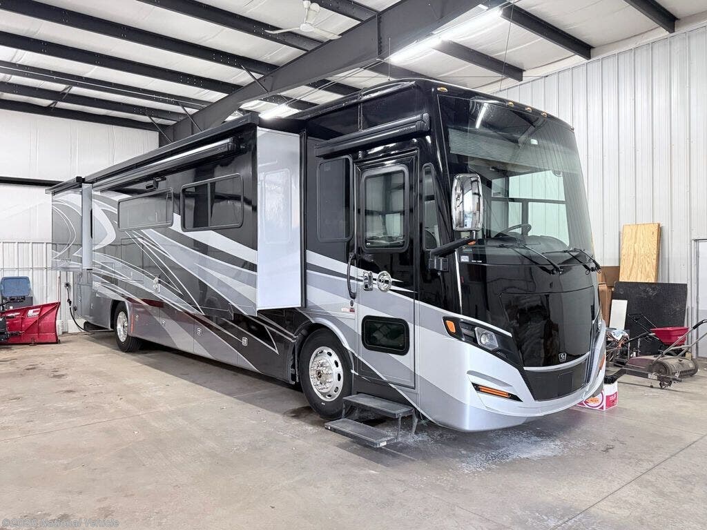 2022 Tiffin Allegro Red 37PA - Used Class A For Sale by National Vehicle in Oconto Falls, Wisconsin