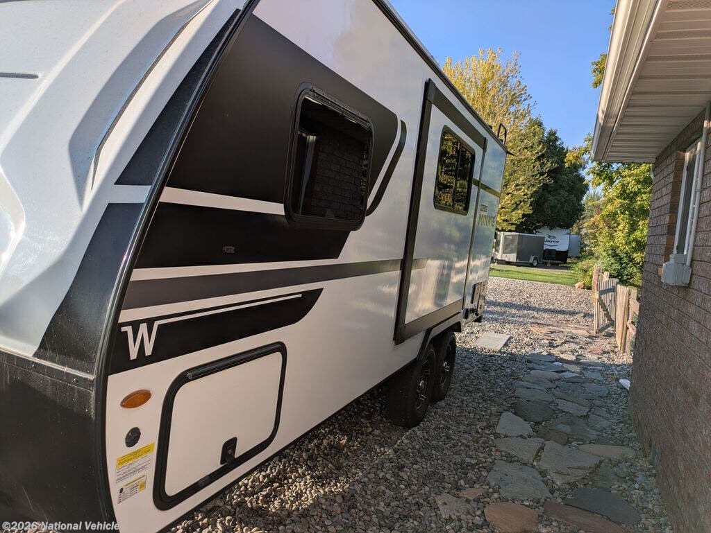 2025 Winnebago Micro Minnie 2108TB - Used Travel Trailer For Sale by National Vehicle in Montrose, Colorado