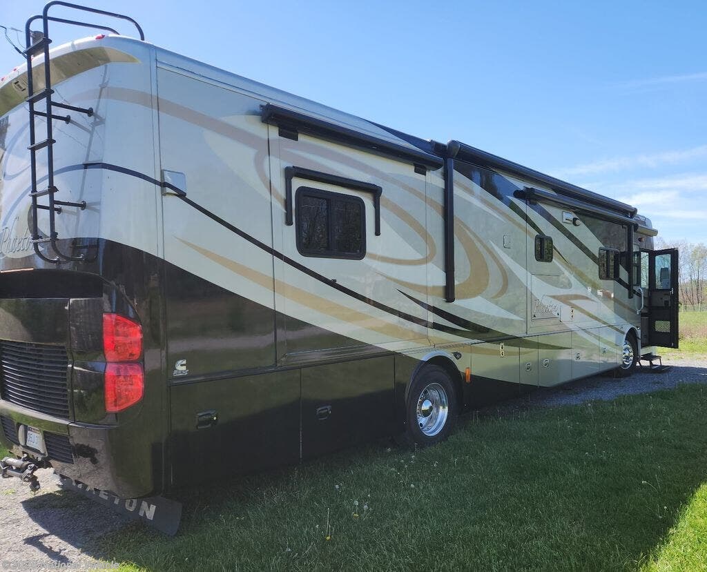 2011 Tiffin Phaeton 40QTH - Used Class A For Sale by National Vehicle in Elkins, West Virginia