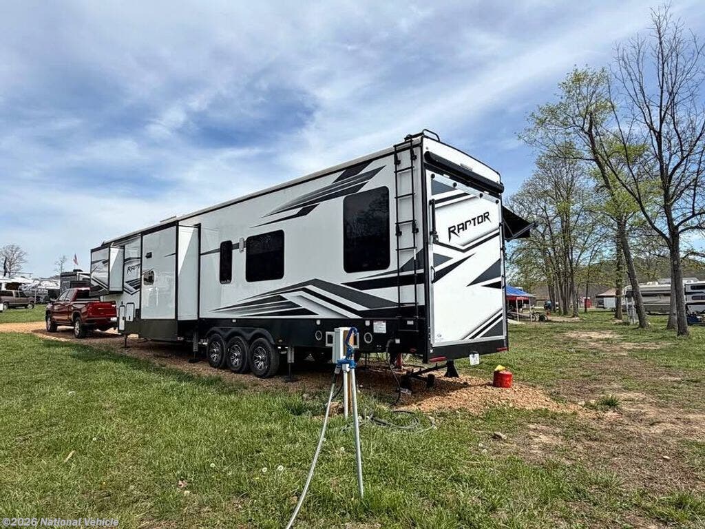 2022 Keystone Raptor 415 - Used Toy Hauler For Sale by National Vehicle in King George, Virginia