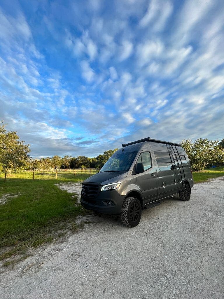 2022 Storyteller Overland Overland Mode 4x4 - Used Class B For Sale by National Vehicle in Dexter, Oregon