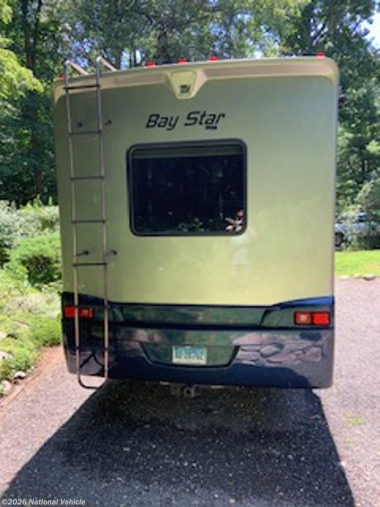 Used 2008 Newmar Bay Star 2901 available in Redding, Connecticut