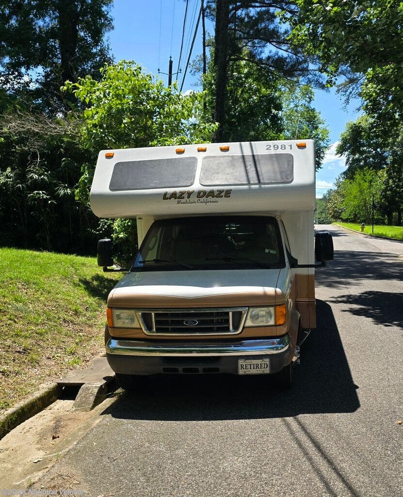 2007 Lazy Daze Motorhome 26 1/2 - Used Class C For Sale by National Vehicle in Birmingham, Alabama