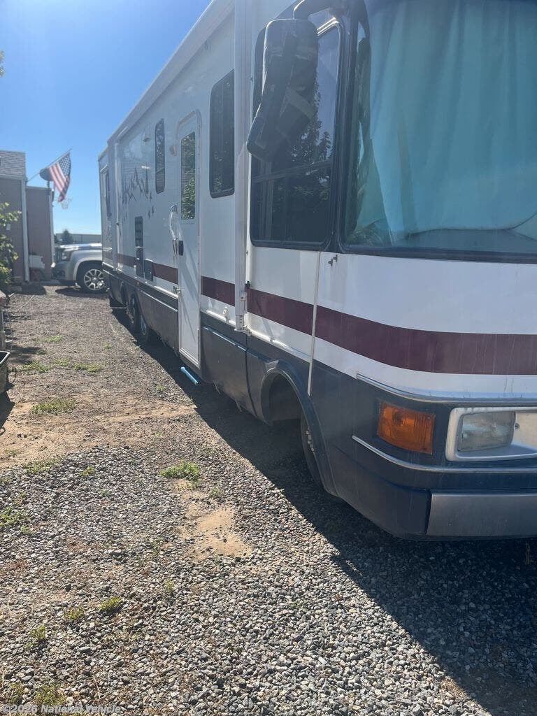 Used 1998 National RV Dolphin 5350 available in Fredrick, Colorado