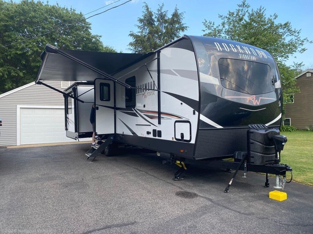 2021 Rockwood Signature 8329SB by Forest River from National Vehicle in Plymouth, Massachusetts