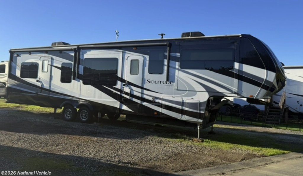 2019 Solitude 379FLS by Grand Design from National Vehicle in San Diego, California