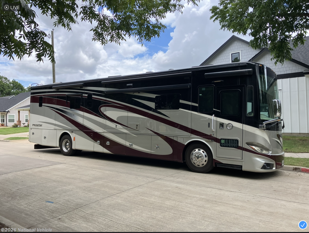 2017 Tiffin Phaeton 40QBH - Used Class A For Sale by National Vehicle in Waxahachie, Texas