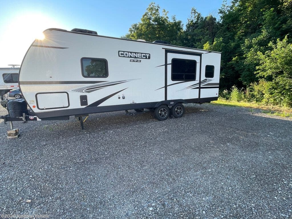 2022 Connect 241RLK by K-Z from National Vehicle in Bellefontaine, Ohio