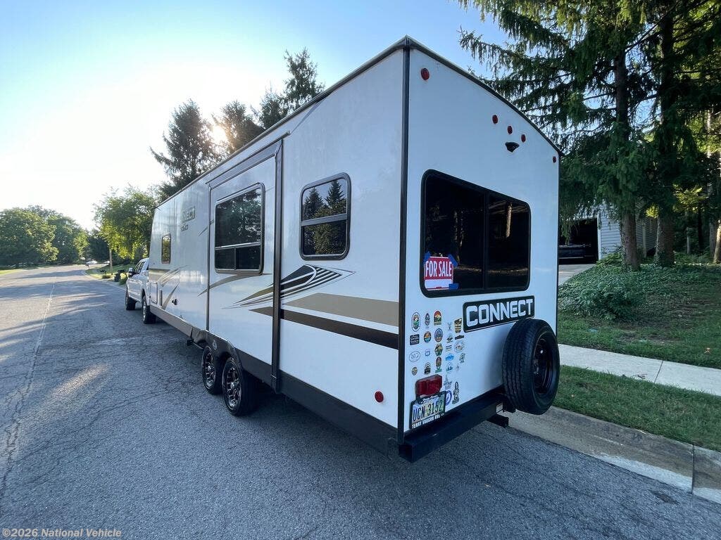 2022 K-Z Connect 241RLK - Used Travel Trailer For Sale by National Vehicle in Bellefontaine, Ohio
