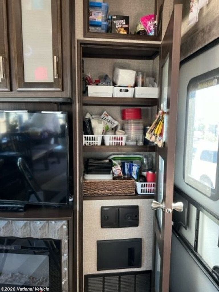 Used 2020 Grand Design Momentum 399TH available in Spearfish, South Dakota