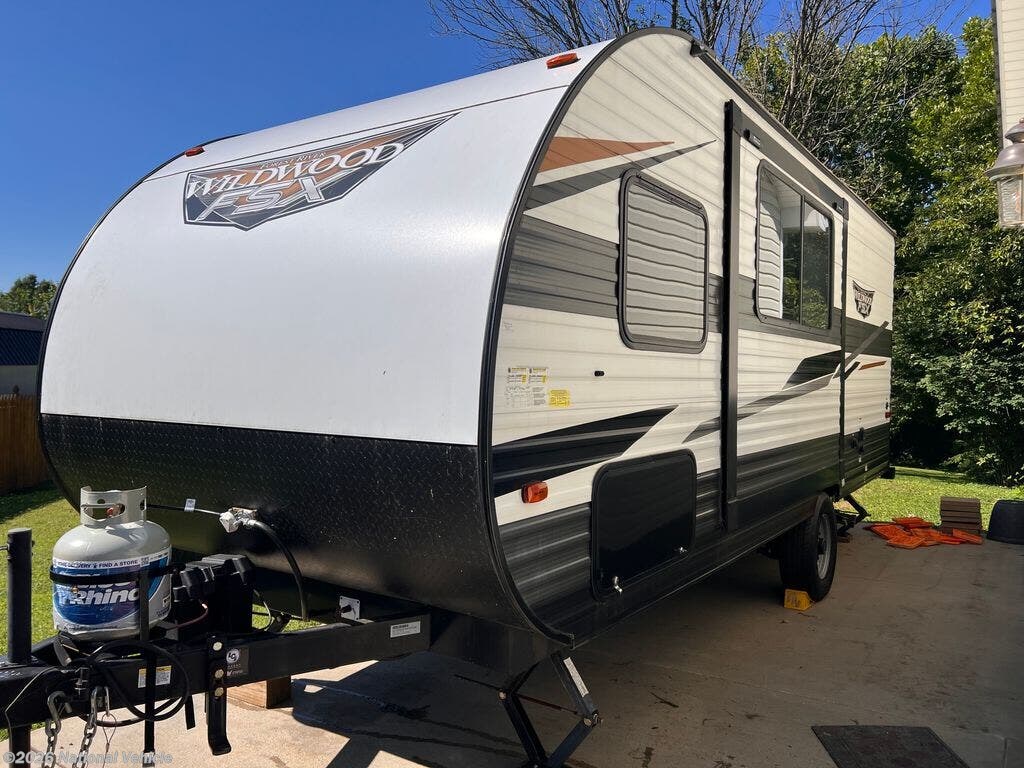 2022 Wildwood FSX 178BHSK by Forest River from National Vehicle in Elizabethtown, Kentucky