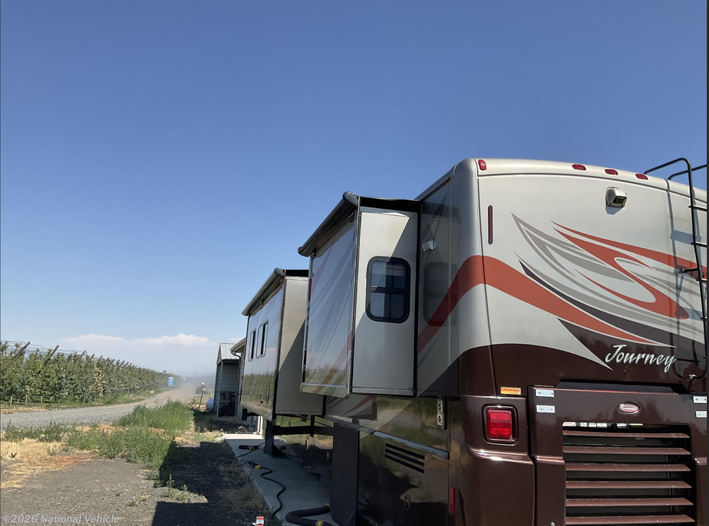 2011 Journey 40U by Winnebago from National Vehicle in Quincy, Washington