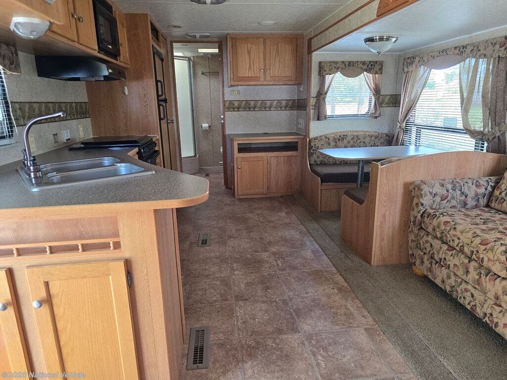 2010 Brookside 301RBS by SunnyBrook from National Vehicle in Mitchell, South Dakota
