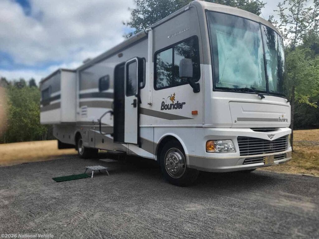 2006 Fleetwood Bounder 33R - Used Class A For Sale by National Vehicle in Columbia City, Oregon