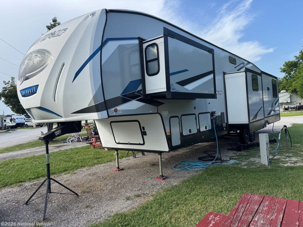2023 Forest River Cherokee Arctic Wolf 3660 - Used Fifth Wheel For Sale by National Vehicle in Weatherford, Texas