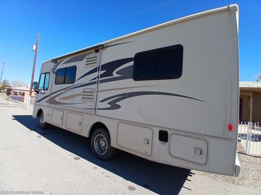 2015 Winnebago Vista 26HE - Used Class A For Sale by National Vehicle in Bernalillo, New Mexico