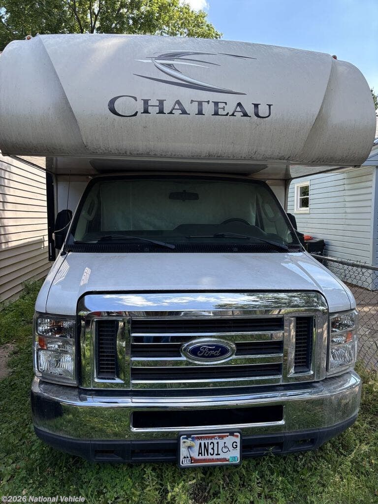 2018 Chateau 31E by Thor Motor Coach from National Vehicle in Maplewood, Minnesota