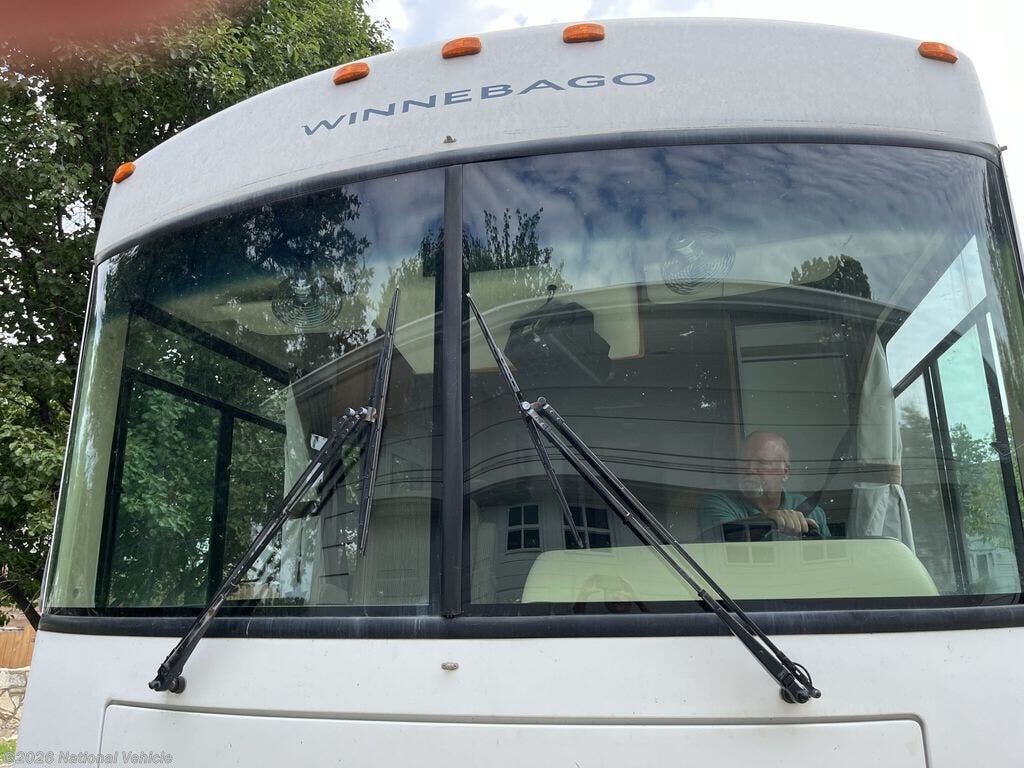 2004 Winnebago Sightseer 30B - Used Class A For Sale by National Vehicle in Concordia, Kansas