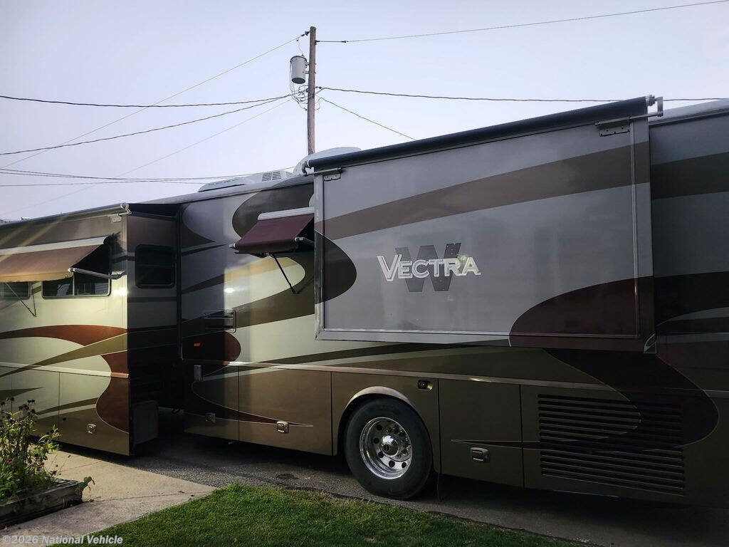 Used 2004 Winnebago Vectra 40KD available in Natrona Heights, Pennsylvania