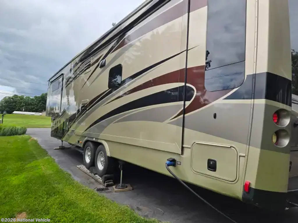 2014 Lifestyle Luxury RV 5th Wheel LS38RS - Used Fifth Wheel For Sale by National Vehicle in Westmoreland, New York