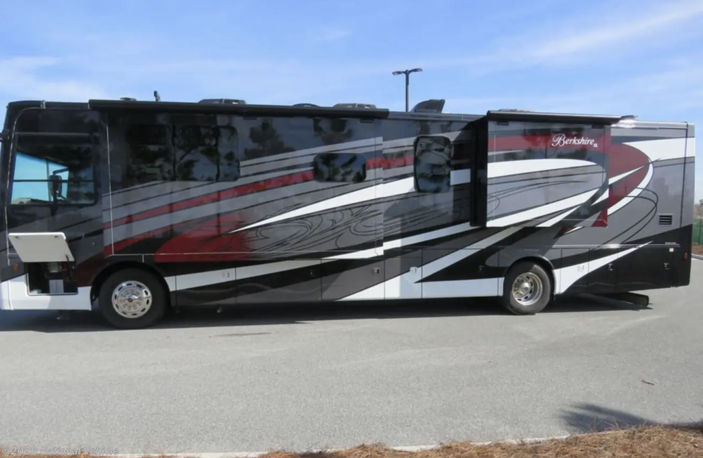 2022 Forest River Berkshire XL 40D - Used Class A For Sale by National Vehicle in Ocala, Florida