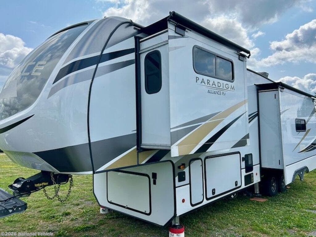 2021 Alliance RV Paradigm 310RL - Used Fifth Wheel For Sale by National Vehicle in Painesville, Ohio