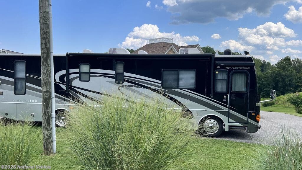 2007 Fleetwood Excursion 39S - Used Class A For Sale by National Vehicle in Center Cross, Virginia