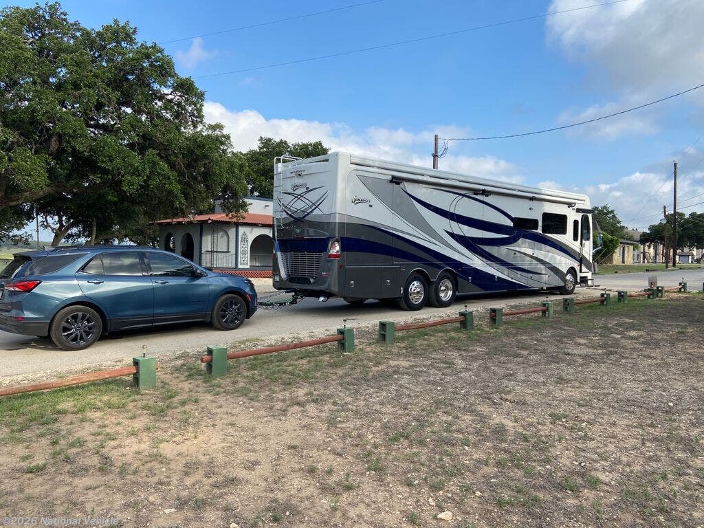 2021 Discovery LXE 44H by Fleetwood from National Vehicle in Moores Hill, Indiana