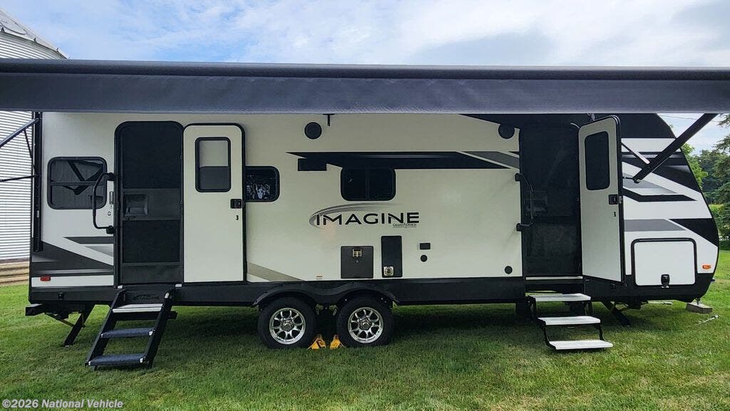 2022 Grand Design Imagine 2500RL - Used Travel Trailer For Sale by National Vehicle in Noblesville, Indiana