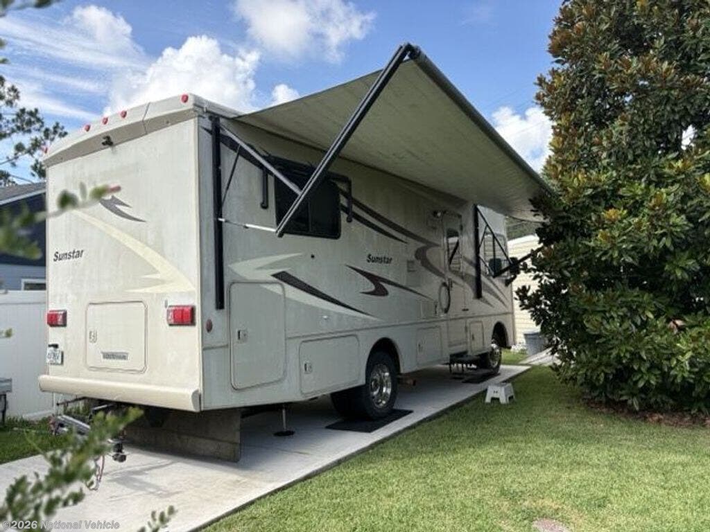 2015 Winnebago Sunstar 26HE - Used Class A For Sale by National Vehicle in Orlando, Florida