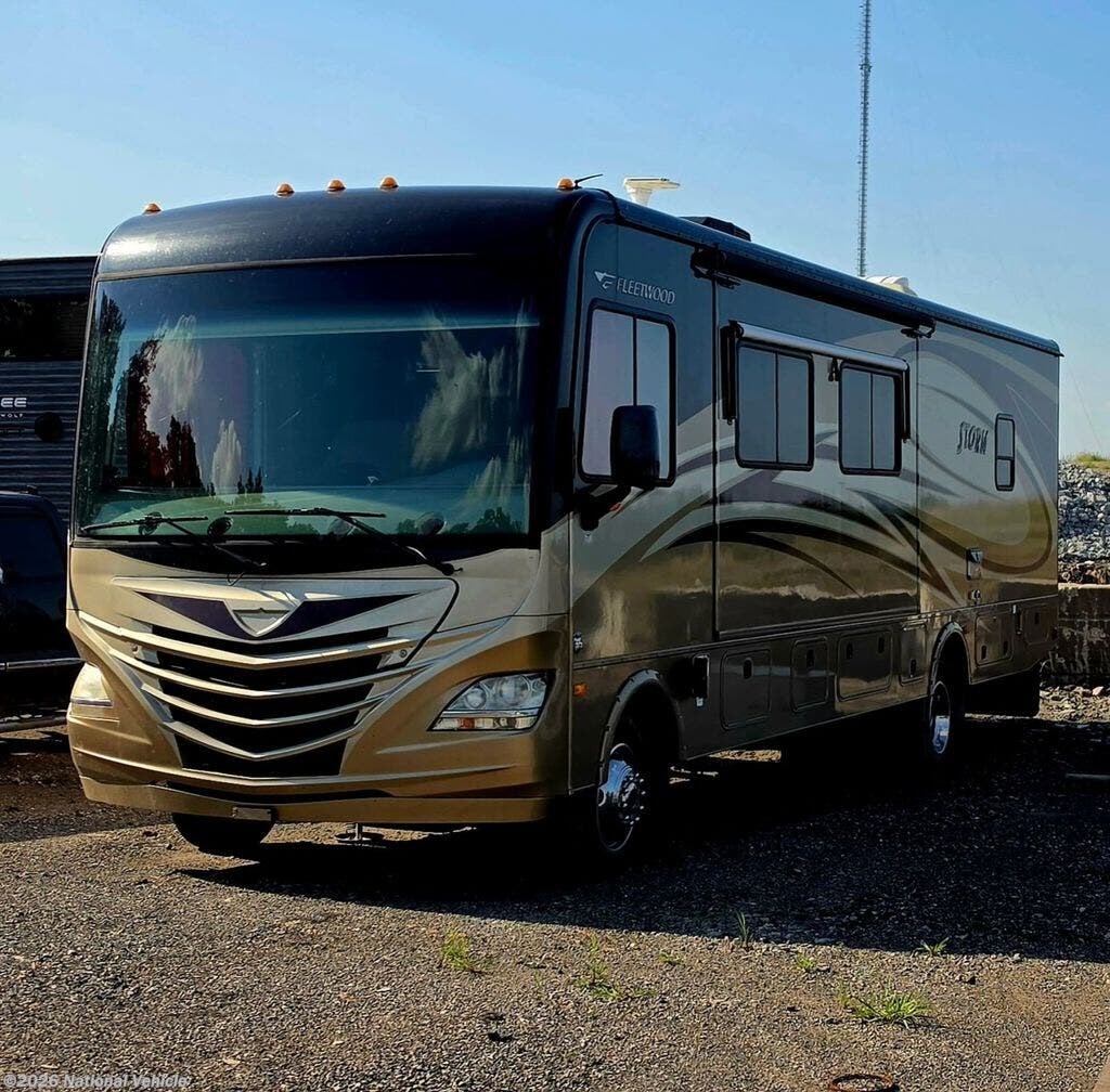 2013 Fleetwood Storm 32V - Used Class A For Sale by National Vehicle in Blue Springs, Missouri